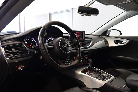 Audi A7 9 of 17