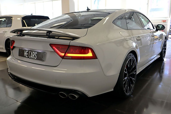 Audi A7 8 of 17