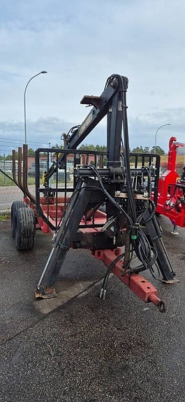 Skogsvagn med Lima kran 5027