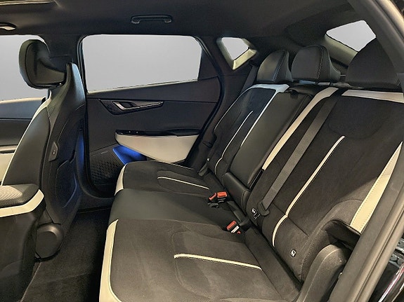 Kia EV6 10 of 28