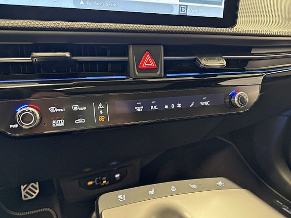 Kia EV6 14 of 28