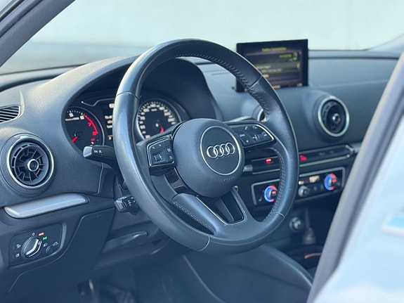Audi A3 9 of 11