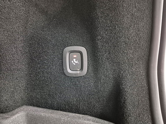 Volvo XC60 9 of 11