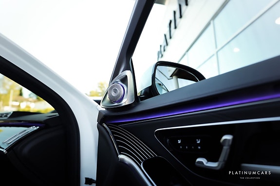 Mercedes-Benz S63 16 of 24