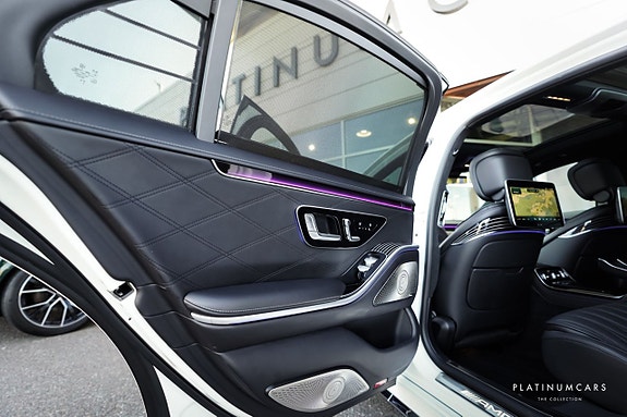 Mercedes-Benz S63 10 of 24