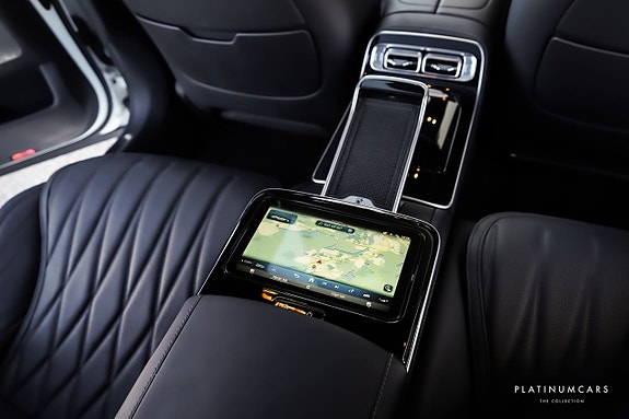 Mercedes-Benz S63 9 of 24