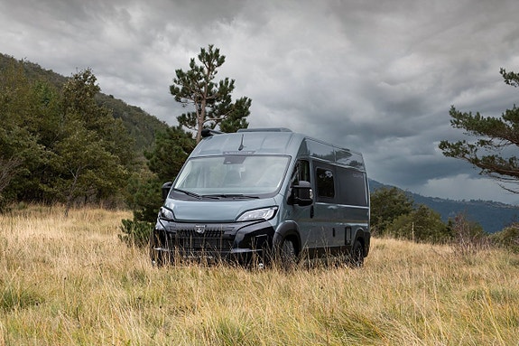 Tourne 600/Offgrid/Utegas/utedusch Select / Aut / Drag/Markis 3 of 5