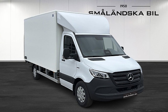 Mercedes-Benz eSprinter 420 2 of 14