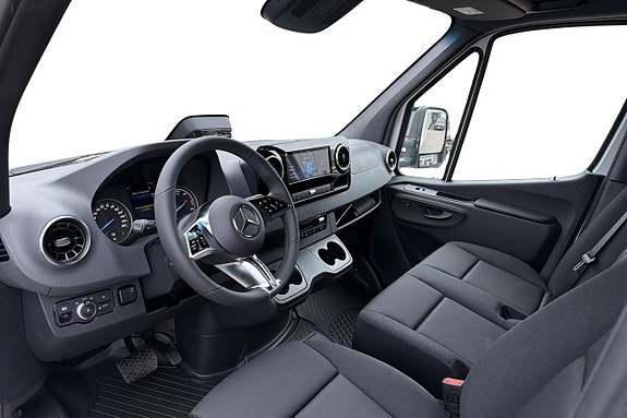Mercedes-Benz eSprinter 420 7 of 14