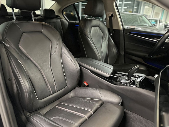 BMW 530e 16 of 21