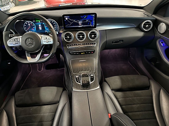 Mercedes-Benz C300 24 of 30