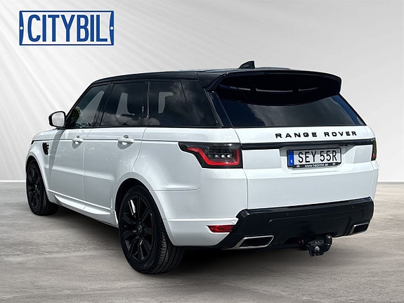 Land Rover Range Rover Sport 4 of 5