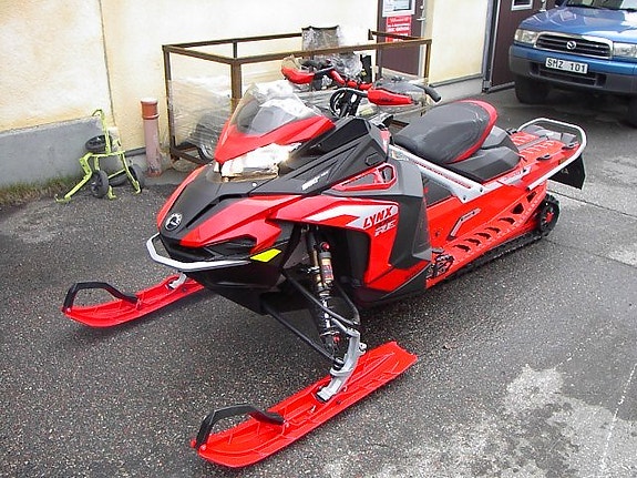 Lynx Rave 850 RE 2022 Momsad