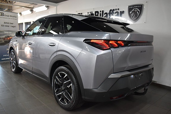 Peugeot 3008 4 of 5