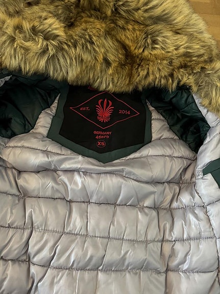 Product image 4 of 5