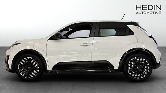 Nissan Micra 10 of 10