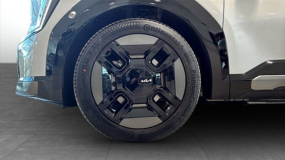 Kia EV9 6 of 12
