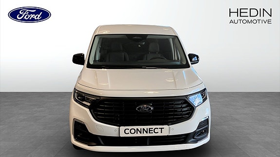Ford Transit Connect 8 of 9