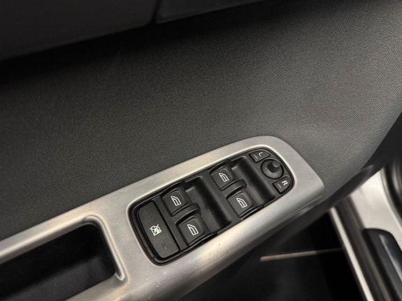 Volvo V50 10 of 21