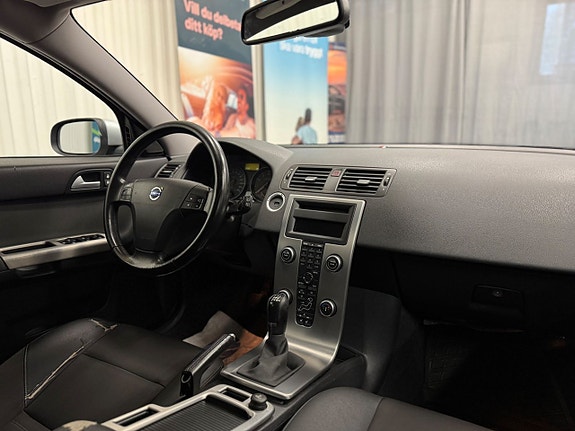Volvo V50 16 of 21