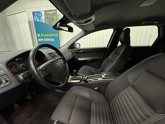 Volvo V50 9 of 21