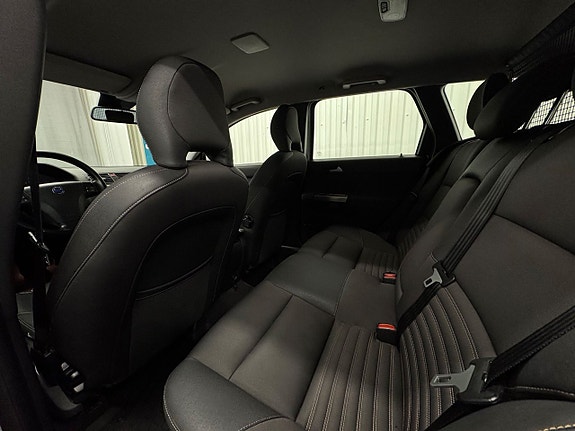 Volvo V50 17 of 21