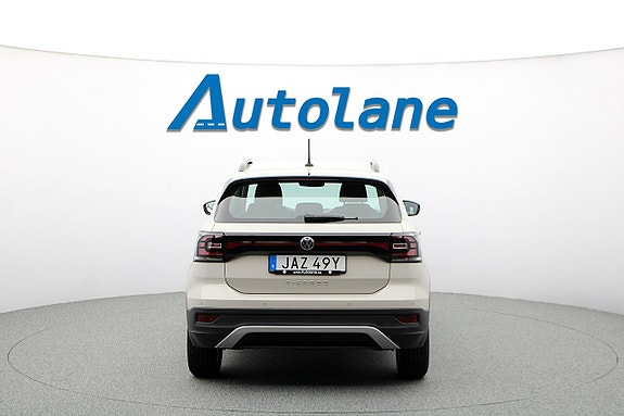Volkswagen T-Cross 7 of 27