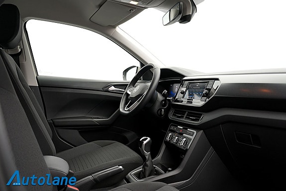 Volkswagen T-Cross 16 of 27