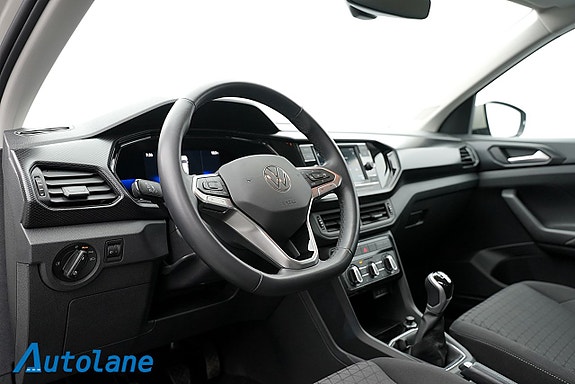 Volkswagen T-Cross 14 of 27