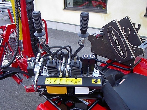 Honda Rubicon 520 + Kranman 1850 Pro+ 7 of 12