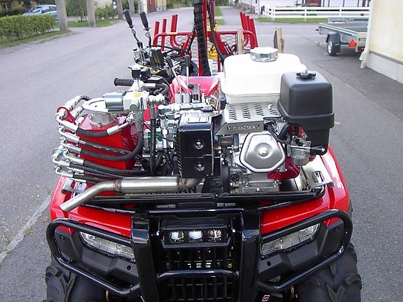 Honda Rubicon 520 + Kranman 1850 Pro+ 6 of 12