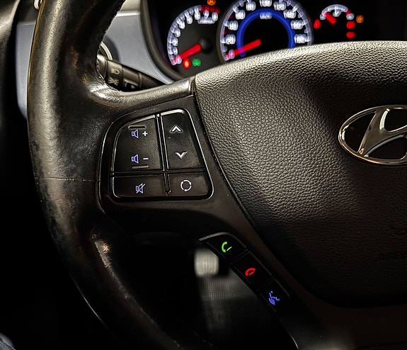 Hyundai i10 13 of 18