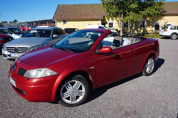 Renault Megane 8 of 11