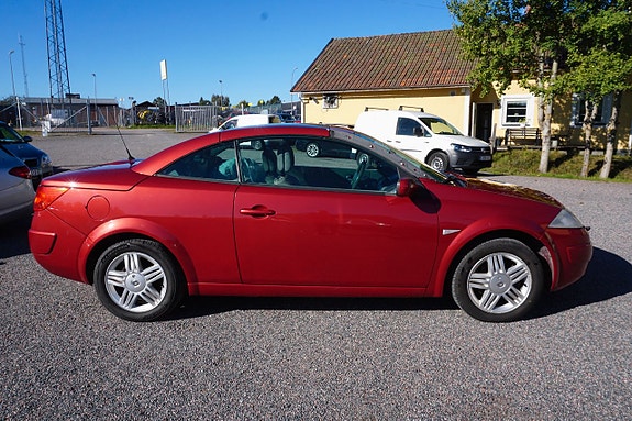 Renault Megane 6 of 11