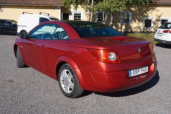 Renault Megane II 3 of 5