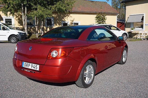 Renault Megane II 4 of 5