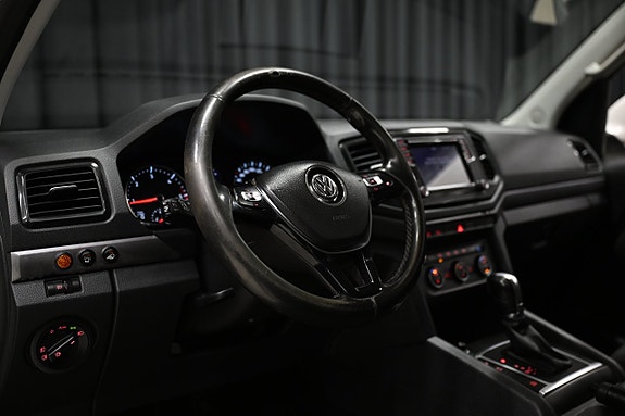 Volkswagen Amarok 26 of 30