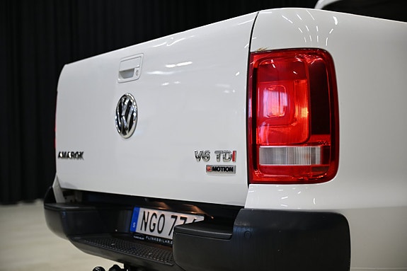Volkswagen Amarok 8 of 30