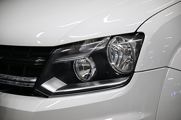 Volkswagen Amarok 14 of 30