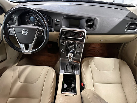 Volvo S60 7 of 14
