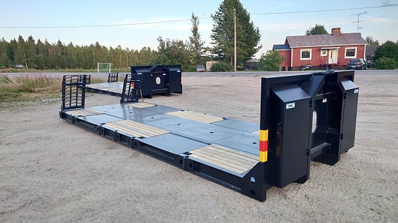Maskinflak SISU 25T DeLuxe-5 med Hjulfickor 2 of 6