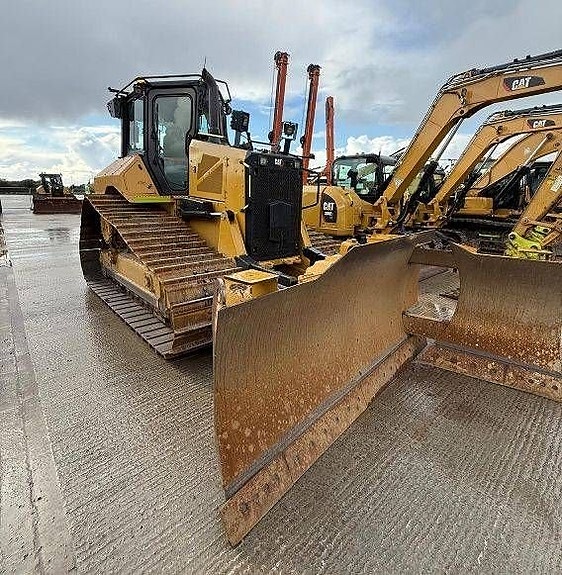 CAT D5 LGP VPAT   with Trimble Earthwork GPS