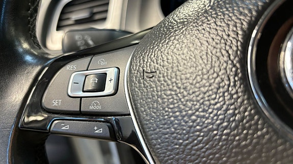 Volkswagen Golf-Serie 10 of 18
