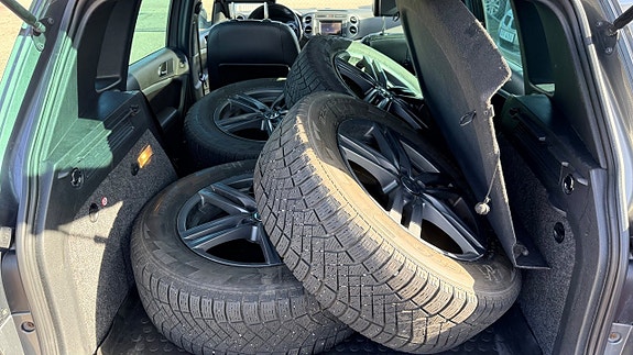 Volkswagen Tiguan 25 of 30