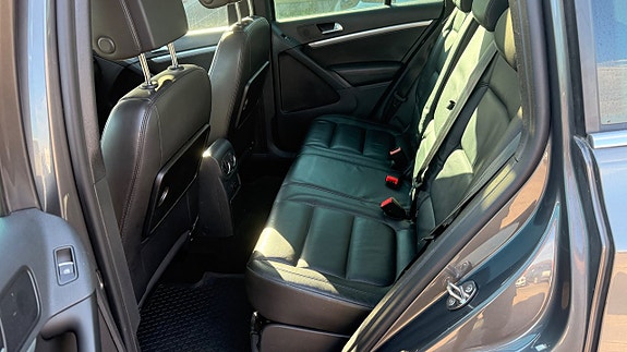 Volkswagen Tiguan 25 of 30