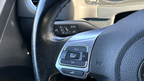 Volkswagen Tiguan 15 of 30