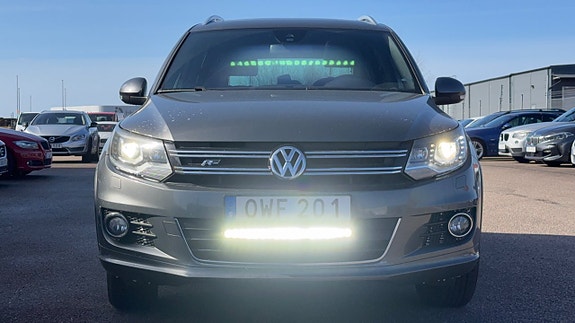 Volkswagen Tiguan 3 of 30