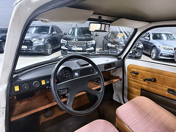 Trabant 601 S 7 of 15