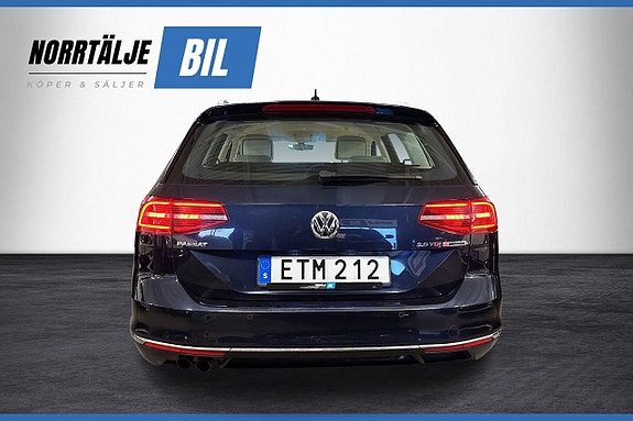 Volkswagen Passat 7 of 17
