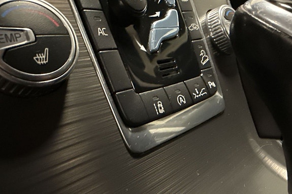 Volvo XC70 18 of 27